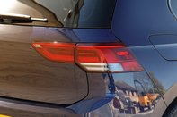 Volkswagen Golf R-LINE TSI 9