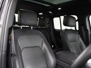 Land Rover Defender 2.0 P400e 15.4kWh X-Dynamic HSE SUV 5dr Petrol Plug-in Hybrid Auto 4WD Euro 4