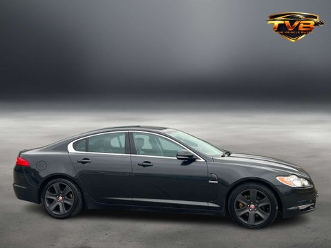 Jaguar XF 3.0 XF Premium Luxury V6 Automatic 4dr - NATIONAL DELIVERY* 17