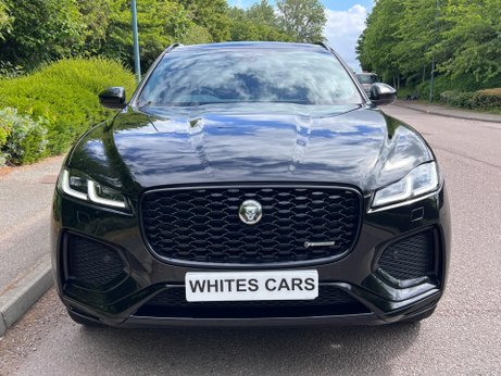 Jaguar F-Pace 2.0 D200 MHEV R-Dynamic HSE Black Auto AWD Euro 6 (s/s) 5dr 61