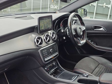 Mercedes-Benz GLA 2.1 GLA220d AMG Line (Premium) SUV 5dr Diesel 7G-DCT 4MATIC Euro 6 (s/s) (1 22