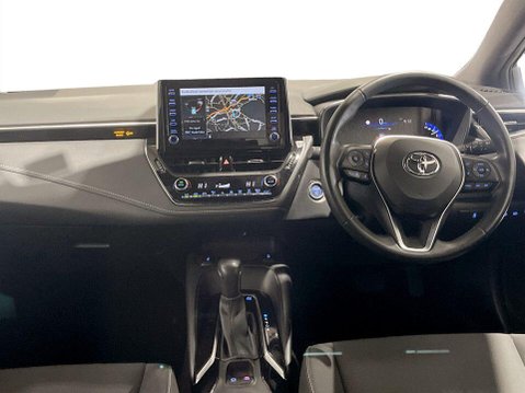 Toyota Corolla 1.8 VVT-h Design Hatchback 5dr Petrol Hybrid CVT Euro 6 (s/s) (122 ps) Air 19