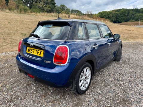 Mini Hatch COOPER 3