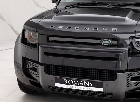 Land Rover Defender 110 V8 25