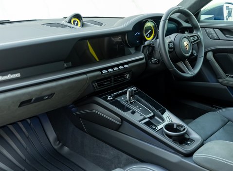 Porsche 911 Dakar 17