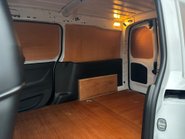 Vauxhall Combo L2H1 2300 Dynamic Panel Van 9