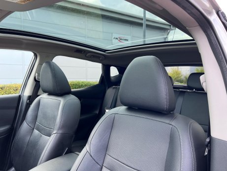 Nissan Qashqai 1.6 dCi Tekna 2WD Euro 6 (s/s) 5dr 23