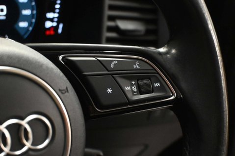 Audi A1 1.0 A1 Sportback 25 TFSI Technik 5dr 35
