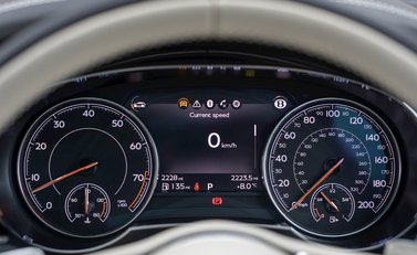 Bentley Bentayga V8 18