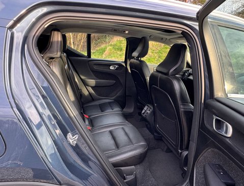 Volvo XC40 2.0 XC40 Inscription Pro D4 AWD Auto 4WD 5dr 20