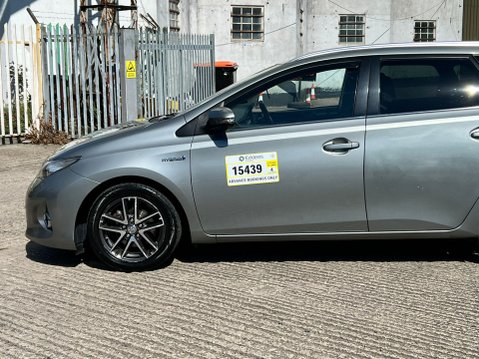 Toyota Auris VVT-I ICON PLUS 18