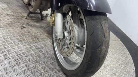 Honda NT650V Deauville 26K 2001 GOOD RUNNING PROJECT BIKE SPARES OR REPAIR 650CC 24