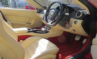 Ferrari California 7