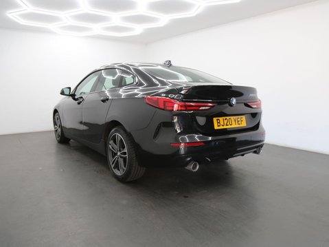 BMW 2 Series 2.0 220d Sport Auto Euro 6 (s/s) 4dr 7