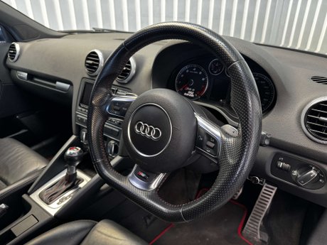 Audi RS3 2.5 TFSI Sportback 5dr Petrol S Tronic quattro Euro 5 (340 ps) 17