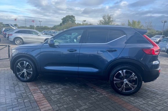 Volvo XC40 2.0 T4 INSCRIPTION PRO AUTO PETROL 12
