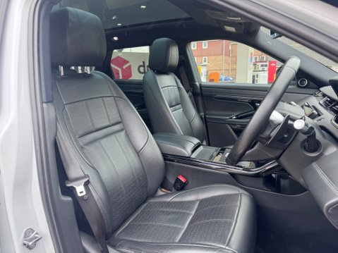 Land Rover Range Rover Evoque R-DYNAMIC HSE MHEV 3