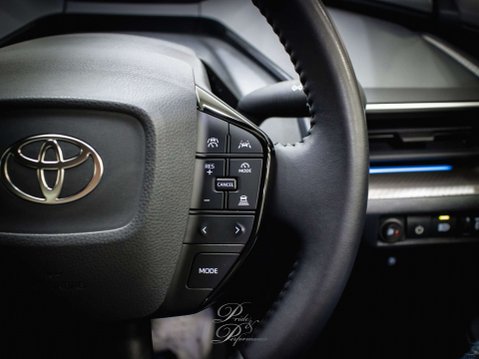 Toyota Prius 2.0 13.6kWh Design Hatchback 5dr Hybrid CVT Euro 6 (s/s) (223 ps) 35