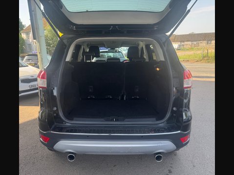 Ford Kuga 2.0 TDCi Titanium 2WD Euro 5 5dr 31