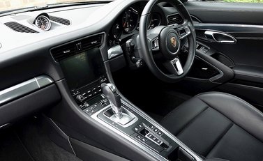 Porsche 911 (991.2) Carrera 4S Cabriolet 10