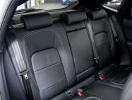 Jaguar E-Pace 2.0 D204 MHEV R-Dynamic Black SUV 5dr Diesel Auto AWD Euro 6 (s/s) (204 ps) 20