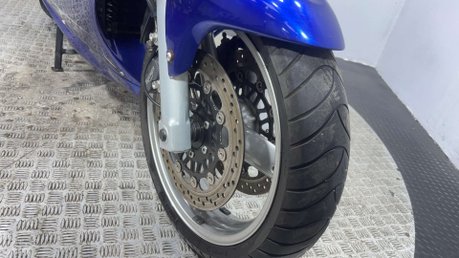 Triumph Sprint 2002 27K RUNNING PROJECT BIKE SPARES OR REPAIR SPORTS TOURER 22