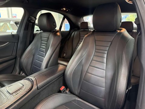 Mercedes-Benz E Class 2.0 E220d AMG Line Saloon 4dr Diesel G-Tronic+ Euro 6 (s/s) (194 ps) 25