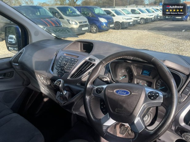 Ford Transit Custom SWB L1H1 Low Roof Limited 270 Air Con Alloys Sensors EURO 6 NO VAT 24