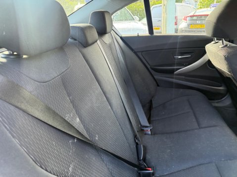 BMW 3 Series 2.0 320d ED EfficientDynamics Auto Euro 5 (s/s) 4dr 12