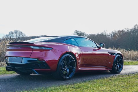 Aston Martin DBS V12 19