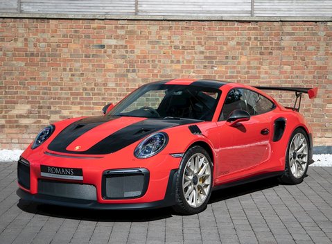 Porsche 911 (991) GT2 RS 6