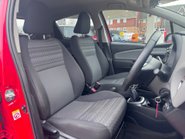 Toyota Yaris 1.33 VVT-I ICON 3