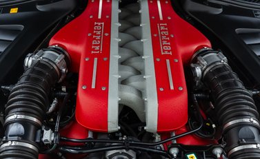 Ferrari GTC4 Lusso V12 39