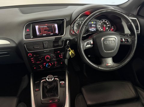 Audi Q5 TDI QUATTRO DPF S LINE 12