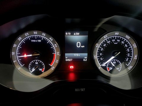 Skoda Karoq 1.6 TDI SE L SUV 5dr Diesel Manual Euro 6 (s/s) (115 ps) Cruise Control - 13