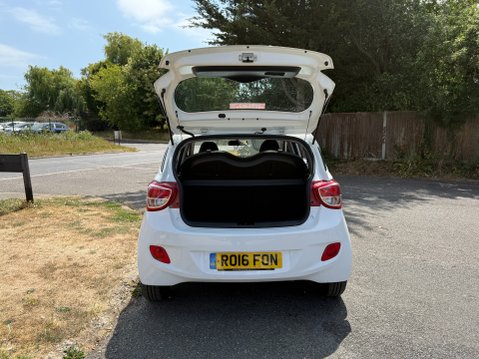 Hyundai i10 SE *22,532 MILES* 39