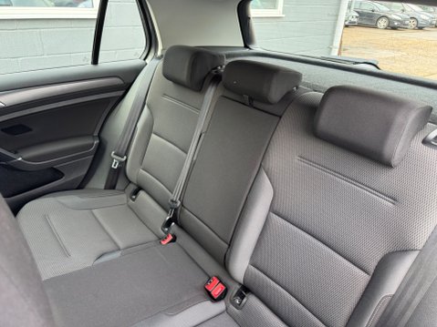 Volkswagen Golf SE NAVIGATION TSI BLUEMOTION TECHNOLOGY 39