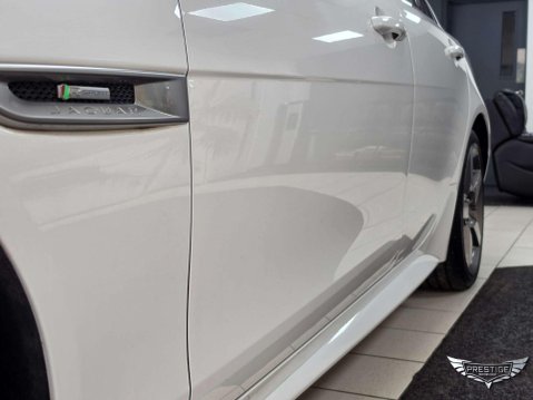 Jaguar XE 2.0i GPF R-Sport Auto Euro 6 (s/s) 4dr 15