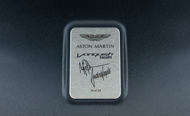 Aston Martin Vanquish Zagato Speedster 43