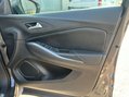 Vauxhall Grandland X 1.2 Grandland X Sport Nav T S/S 5dr *NATIONAL DELIVERY* 44