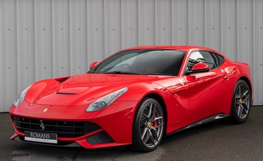 Ferrari F12 Berlinetta 6