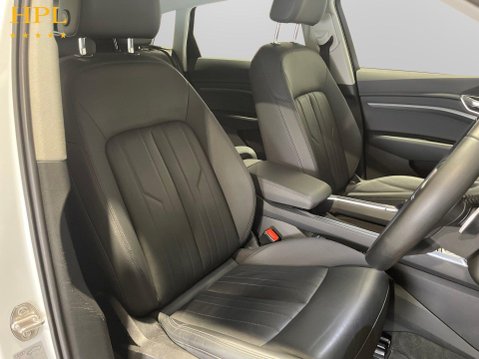 Audi E-Tron 55 SUV 5dr Electric Auto quattro 95kWh (408 ps) 11