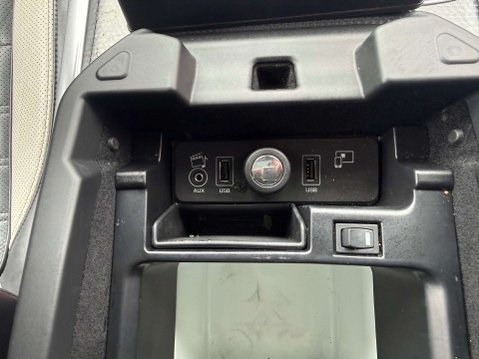 Land Rover Range Rover Sport 3.0 Range Rover Sport Autobiography Dynamic SDV6 Auto 4WD 5dr 46