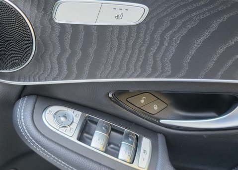 Mercedes-Benz GLC 2.1 GLC 250 AMG Night Edition D 4Matic Auto 4WD 5dr 43