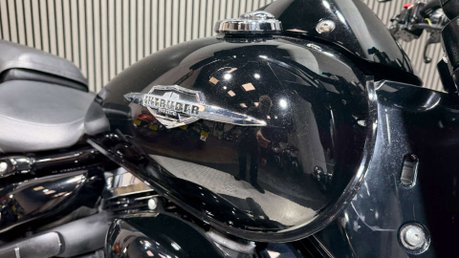 Suzuki Intruder 1500 VL C1500T 2013 28K CRUISER BIKE HARD PANNIERS + SERVICED 26