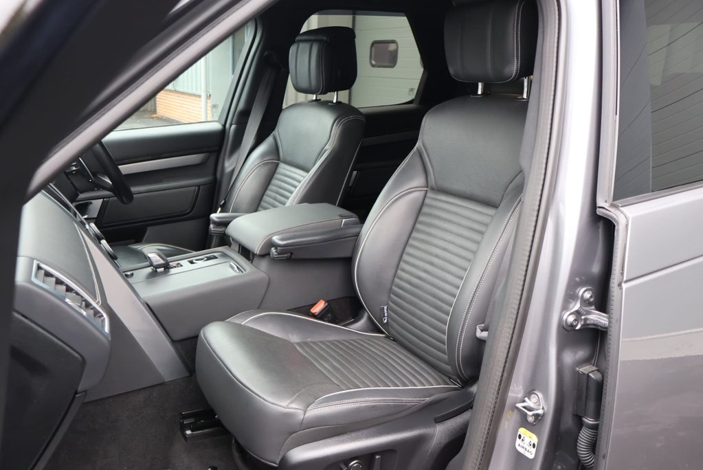 Land Rover Discovery COMMERCIAL DYNAMIC HSE GENUINE REAR SEAT FITTED HSE TRIM  16