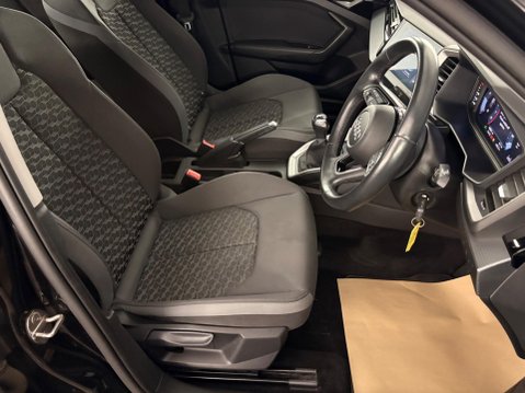 Audi A1 1.0 TFSI 25 Sport Sportback Euro 6 (s/s) 5dr 3