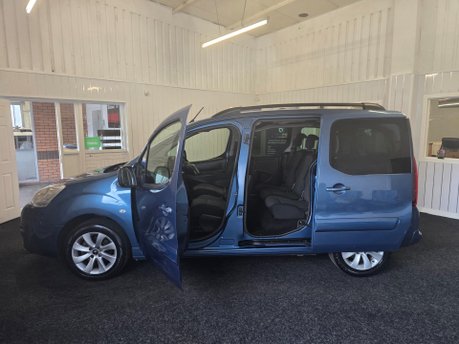 Citroen Berlingo Multispace PURETECH FLAIR S/S 26