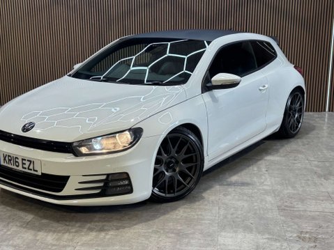 Volkswagen Scirocco 2.0 Scirocco R-Line BlueMotion Technology TDI Semi-Auto 3dr 39