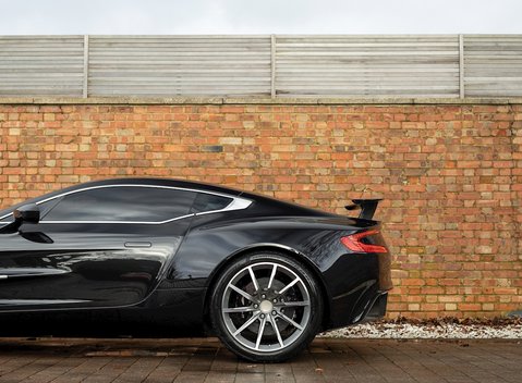 Aston Martin One77 26